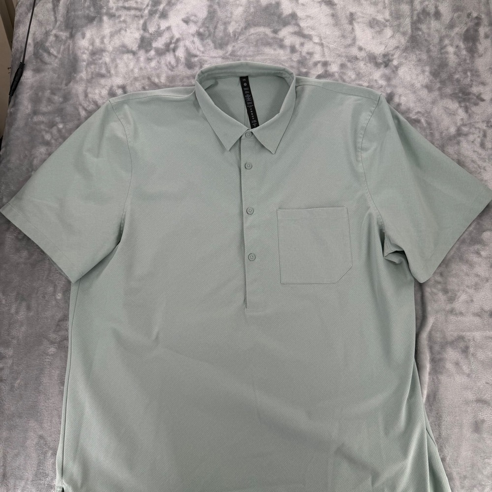 Lululemon Mens XXL Airing Easy Short Sleeve Polo Shirt Sage Green
